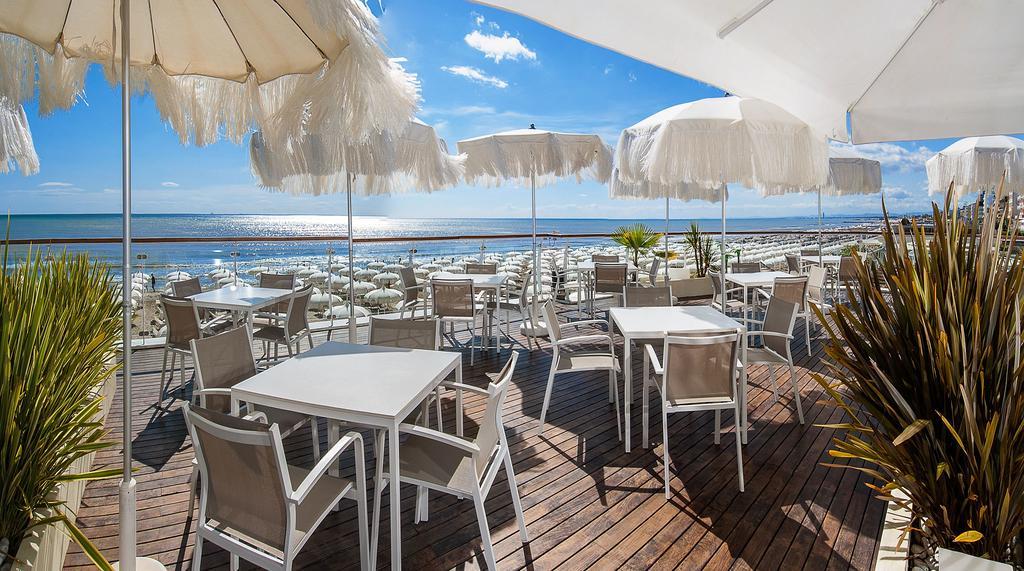 Hotel Byron มิลาโน แมริตทิมา ภายนอก รูปภาพ